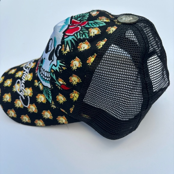Ed Hardy Embroidered Skull Trucker Cap - Unisex - Picture 8 of 13